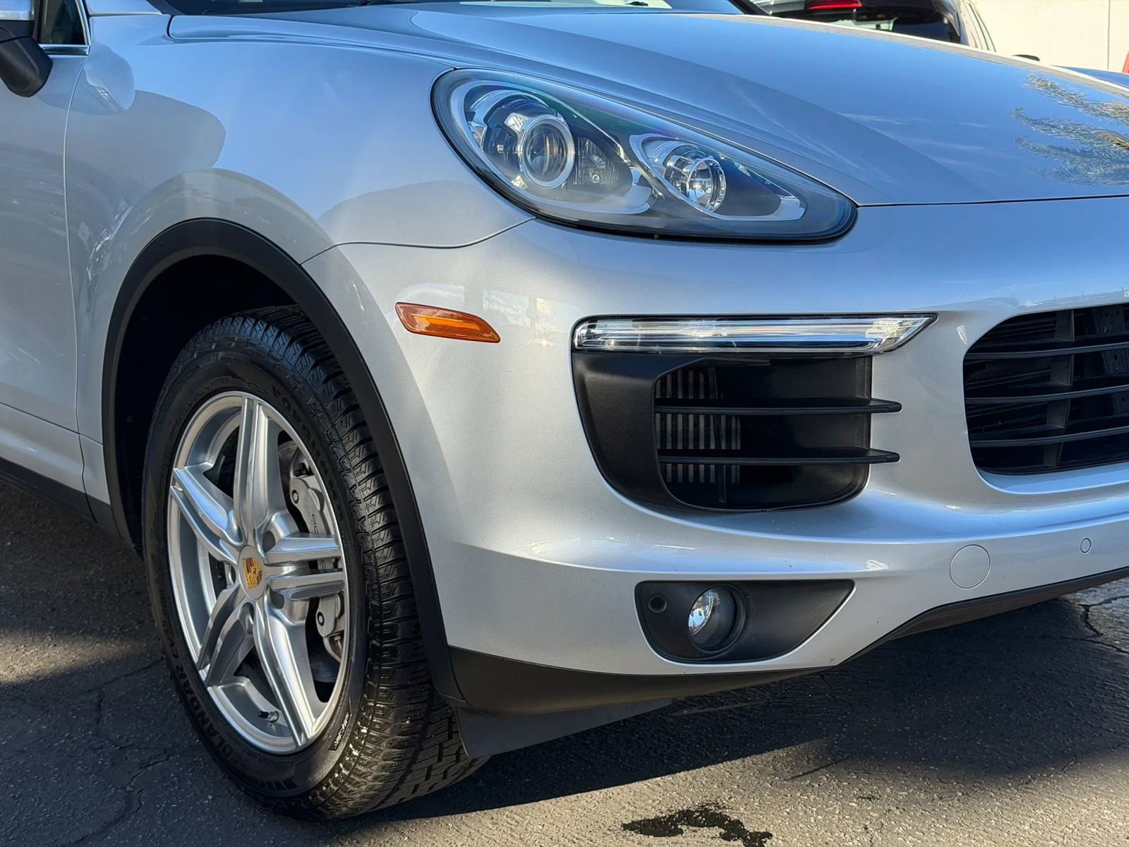 Used 2016 Porsche Cayenne S image 13