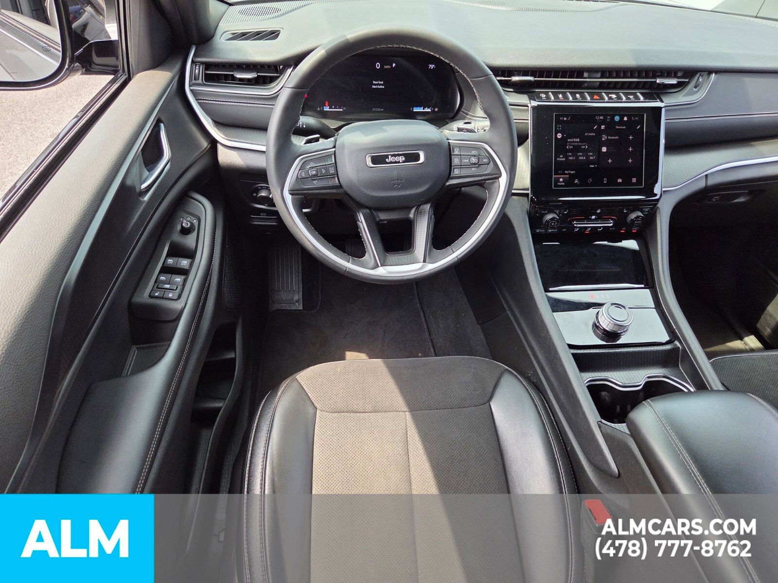 Used 2024 Jeep Grand Cherokee Altitude image 7