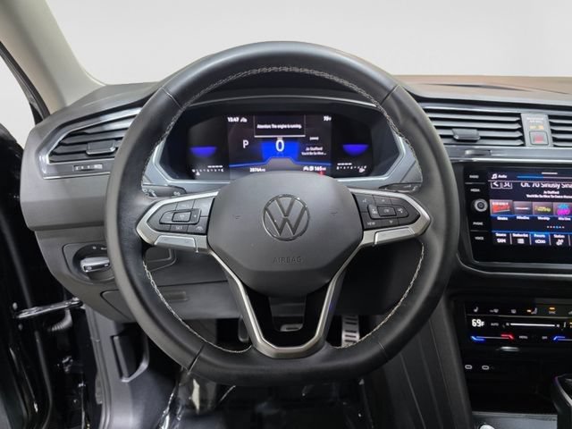 Certified 2023 Volkswagen Tiguan SE AWD/4WD image 15