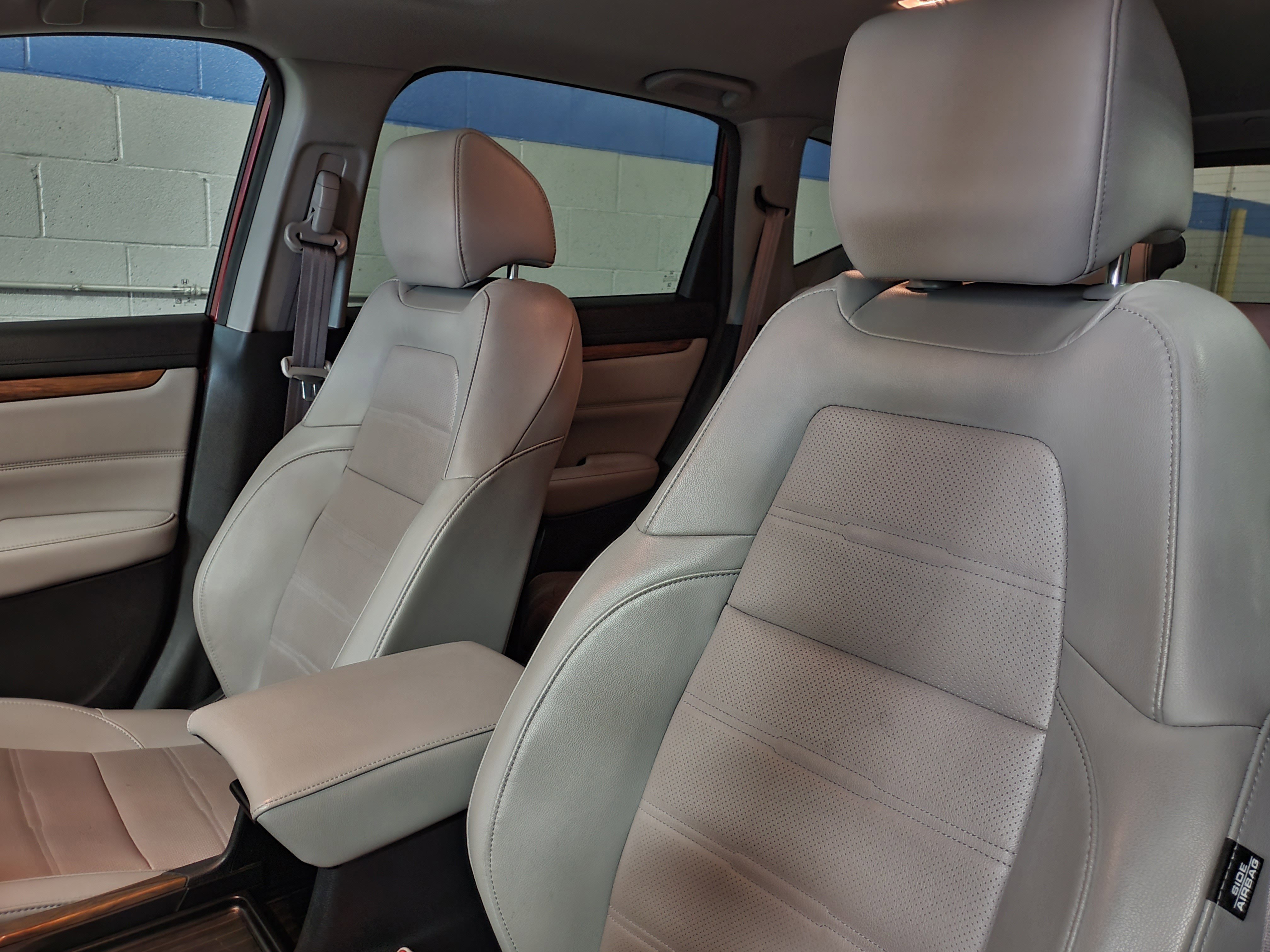 Used 2022 Honda CR-V Touring image 19