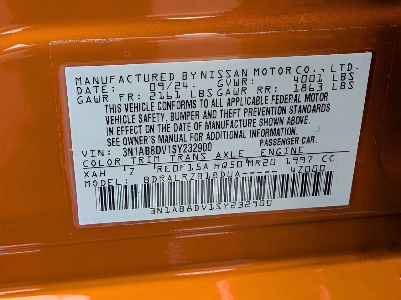 Certified 2025 Nissan Sentra SR FWD image 28