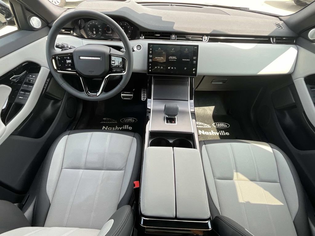 New 2026 Land Rover Range Rover Evoque Dynamic SE AWD/4WD image 31