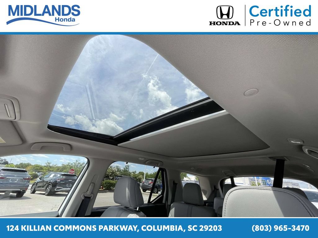 Used 2025 Honda Pilot Touring image 19