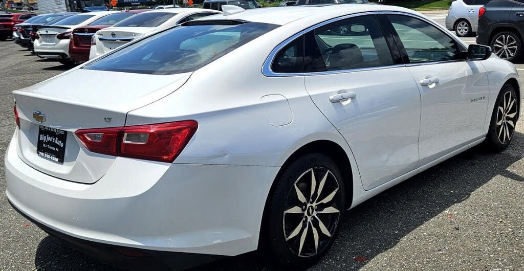 Used 2016 Chevrolet Malibu LT w/ Leather Package image 6