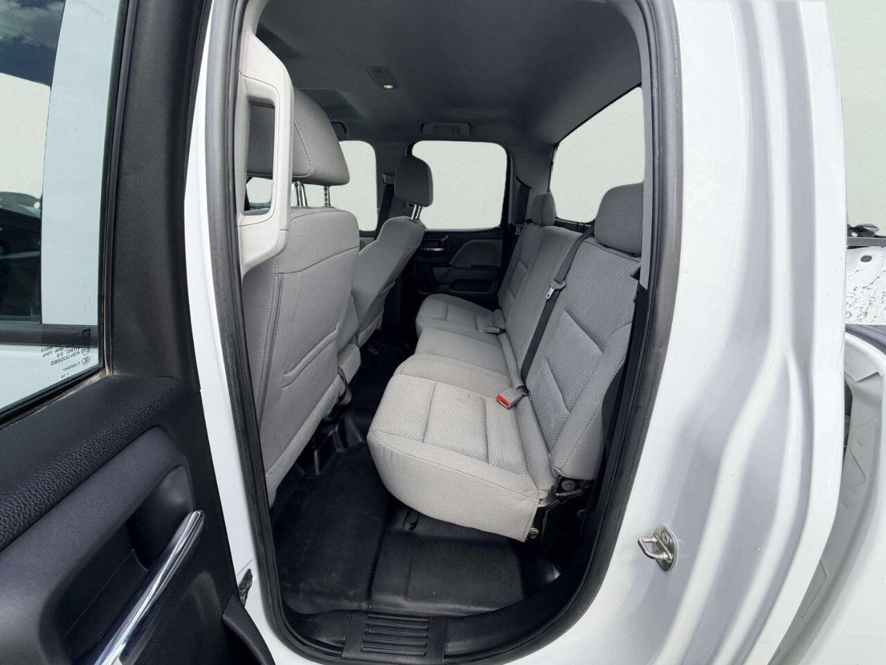 Used 2019 Chevrolet Silverado 2500 W/T image 23