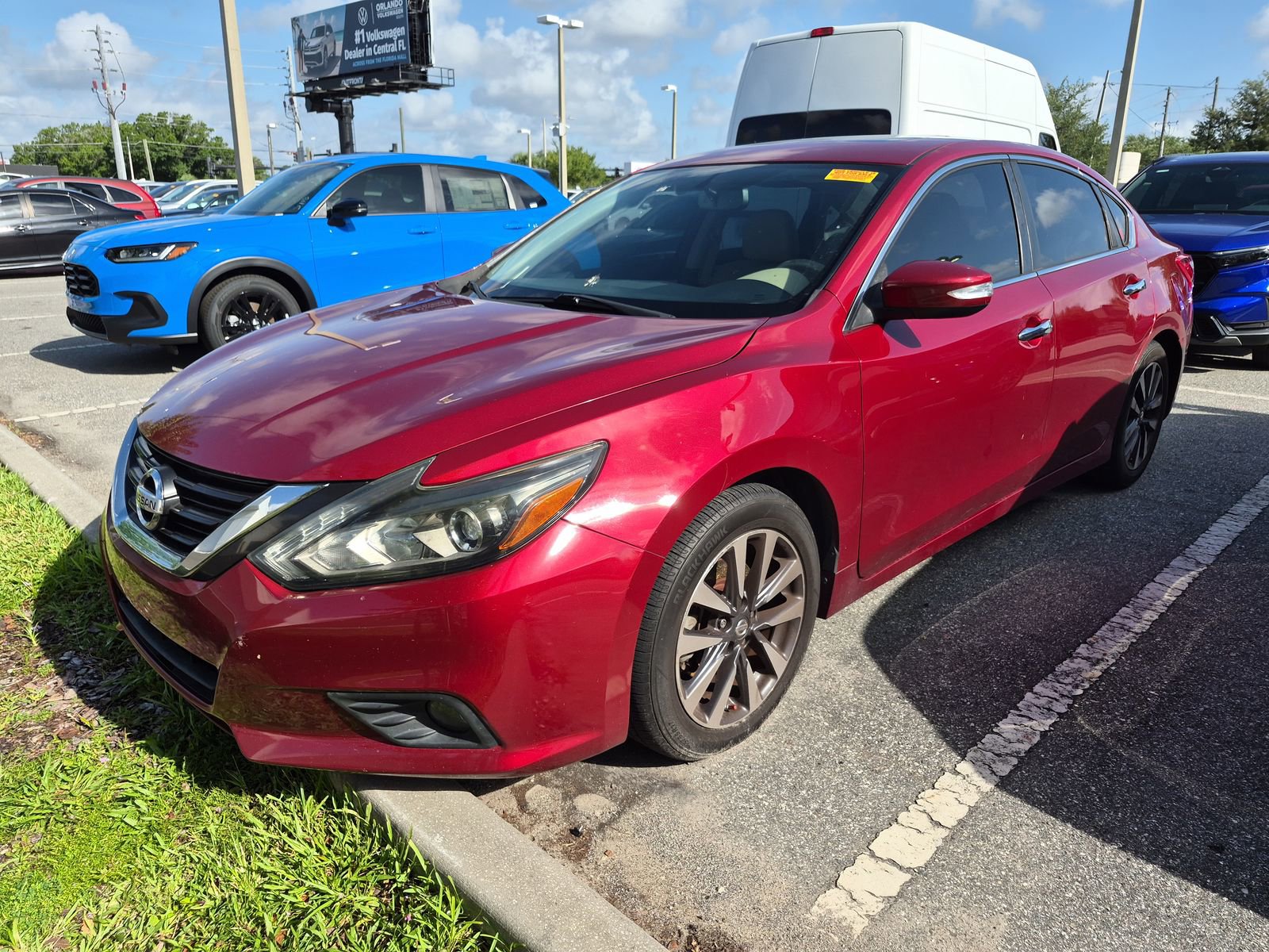 Used 2017 Nissan Altima 2.5 SL w/ 2.5 Technology Package