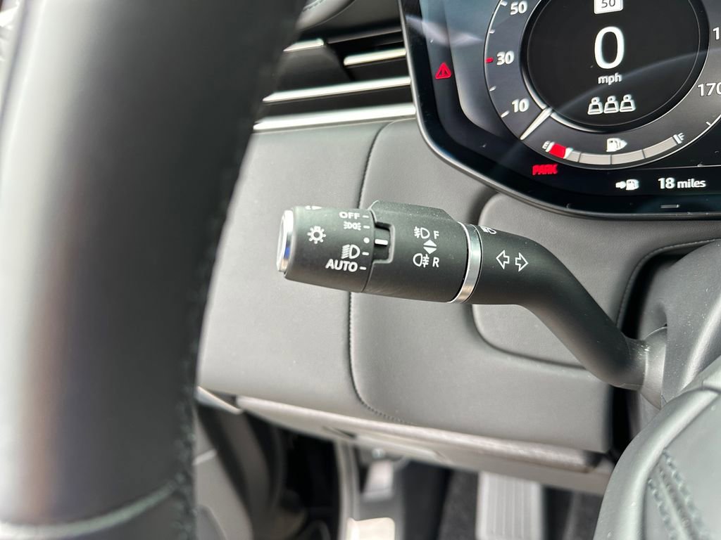 Used 2024 Land Rover Range Rover SE AWD/4WD image 21