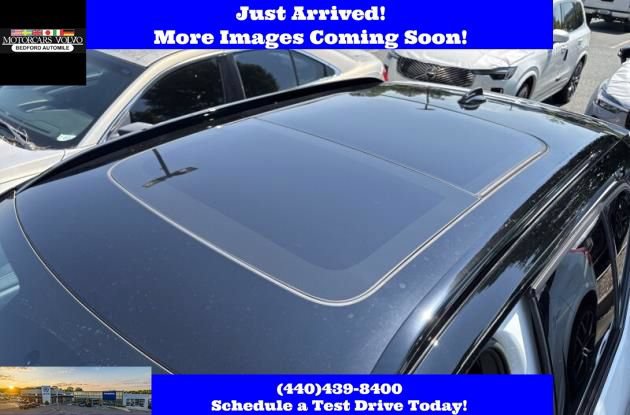 Used 2023 Volvo XC40 Recharge Ultimate w/ Protection Package Premier AWD/4WD image 4