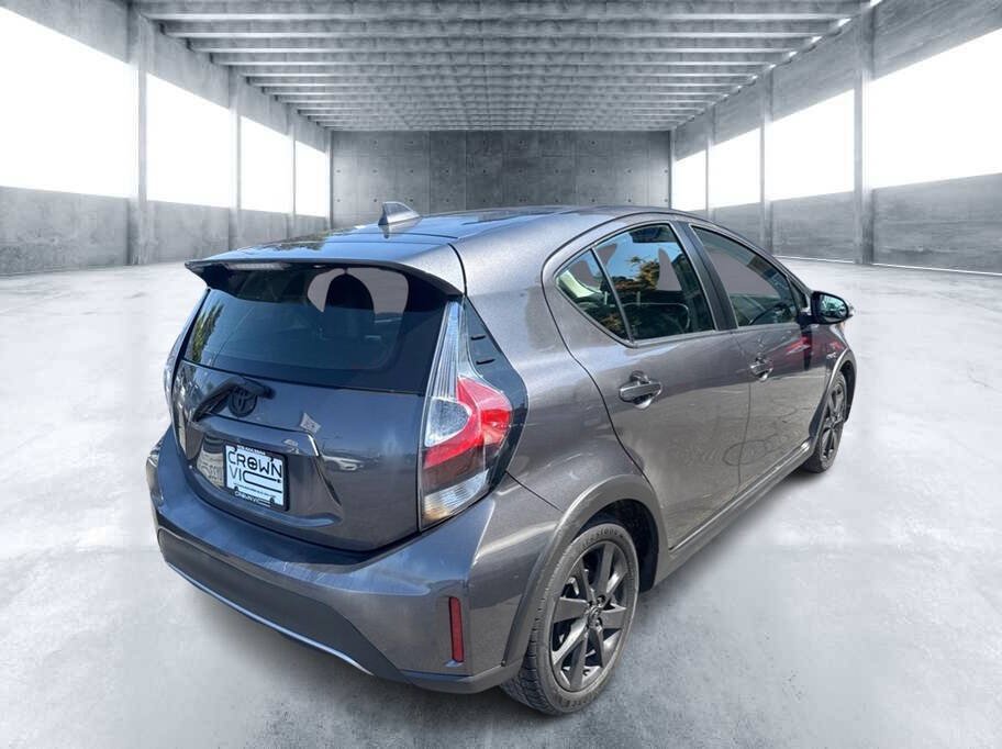 Used 2018 Toyota Prius C Four w/ Carpet Mat Package FWD image 3