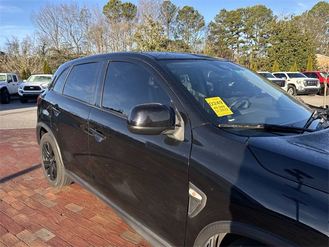 Used 2022 Mitsubishi Outlander Sport LE image 18