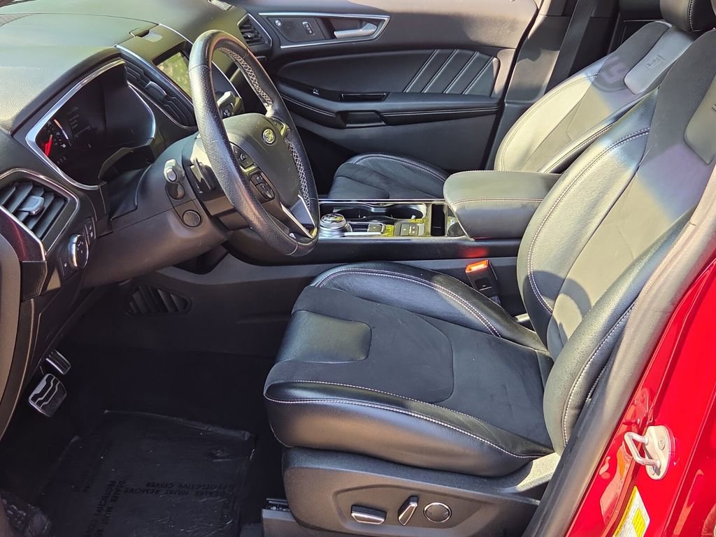 Used 2019 Ford Edge ST w/ Equipment Group 401A image 11