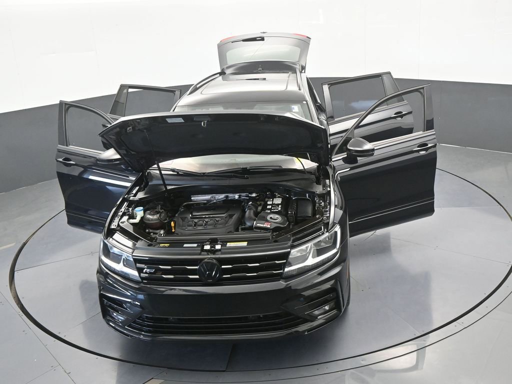 Used 2020 Volkswagen Tiguan SE R-Line image 78