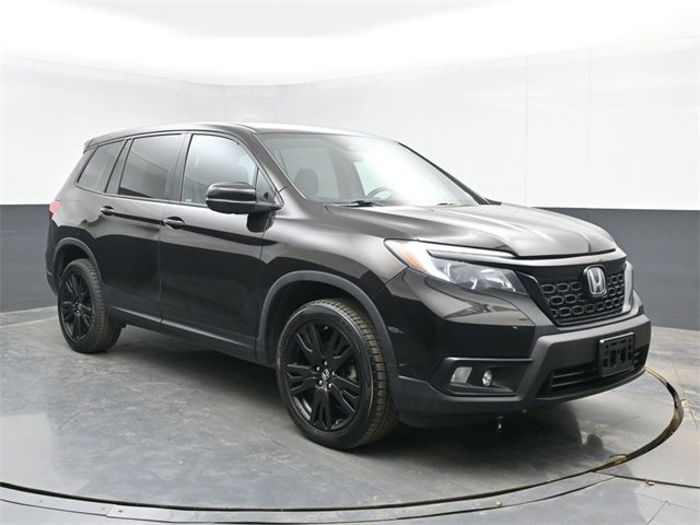 Used 2019 Honda Passport Sport image 2
