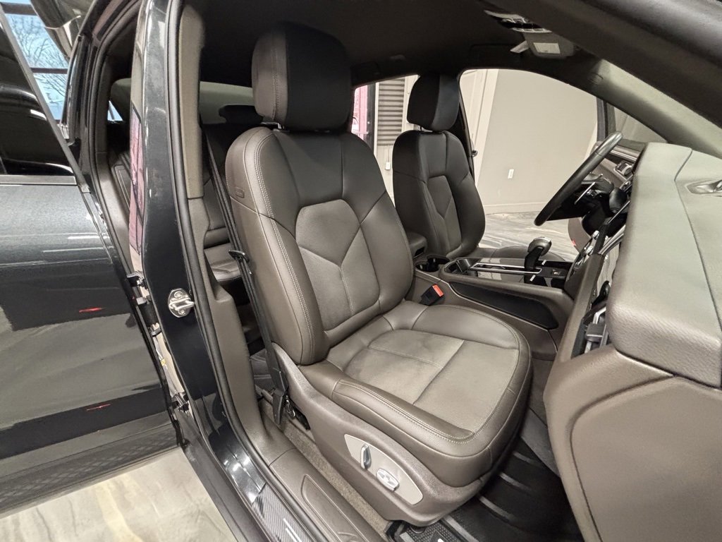 Used 2022 Porsche Macan image 5