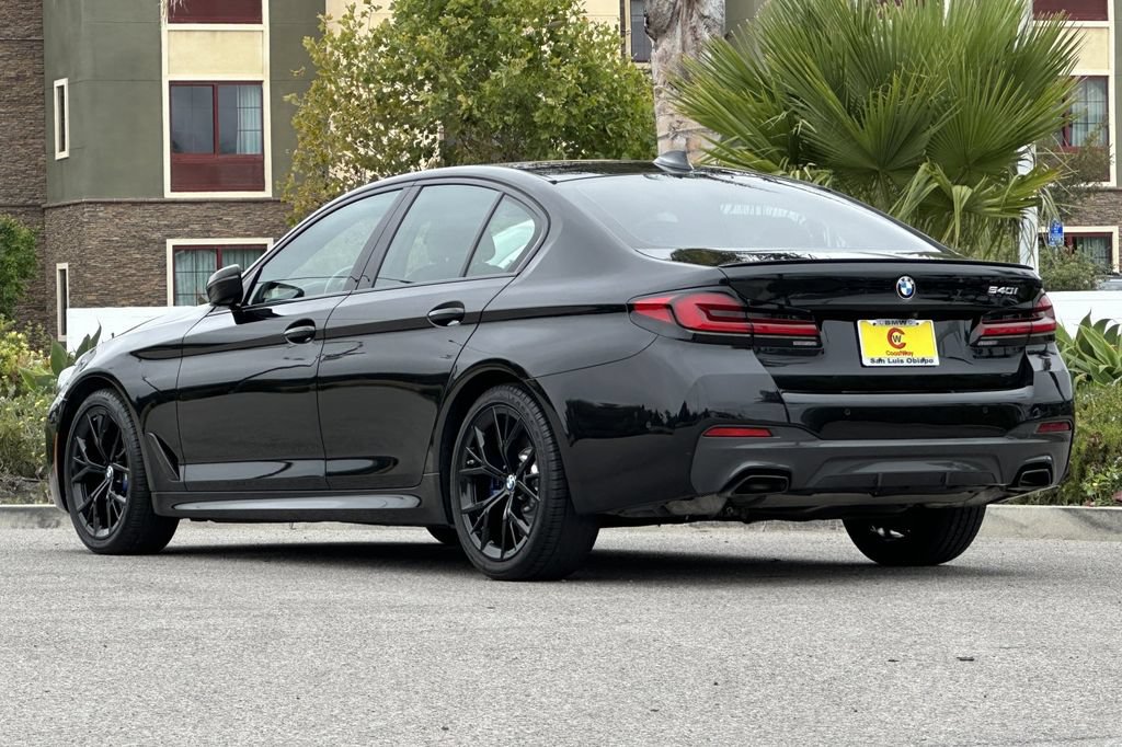 Used 2023 BMW 540i w/ M Sport Package RWD image 5