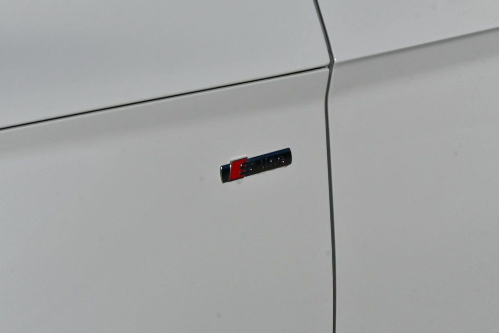 Used 2021 Audi Q5 e Premium Plus w/ Premium Plus Package image 43