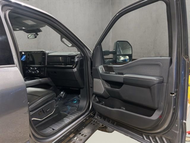 Used 2023 Ford F250 Lariat w/ Lariat Ultimate Package image 19
