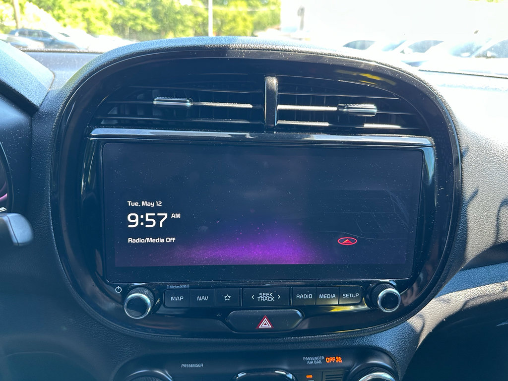 Used 2023 Kia Soul S FWD image 11