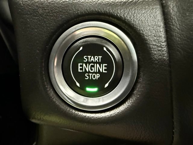 Used 2023 Chevrolet Suburban Z71 w/ Z71 Off-Road Package AWD/4WD image 52