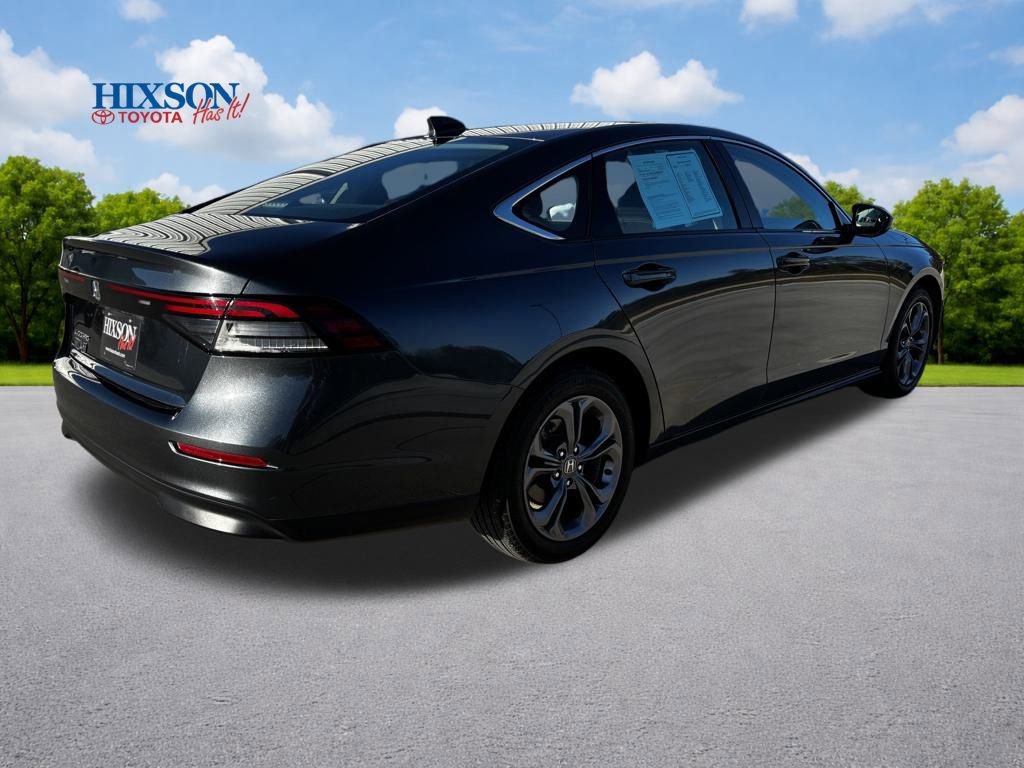Used 2023 Honda Accord EX image 7