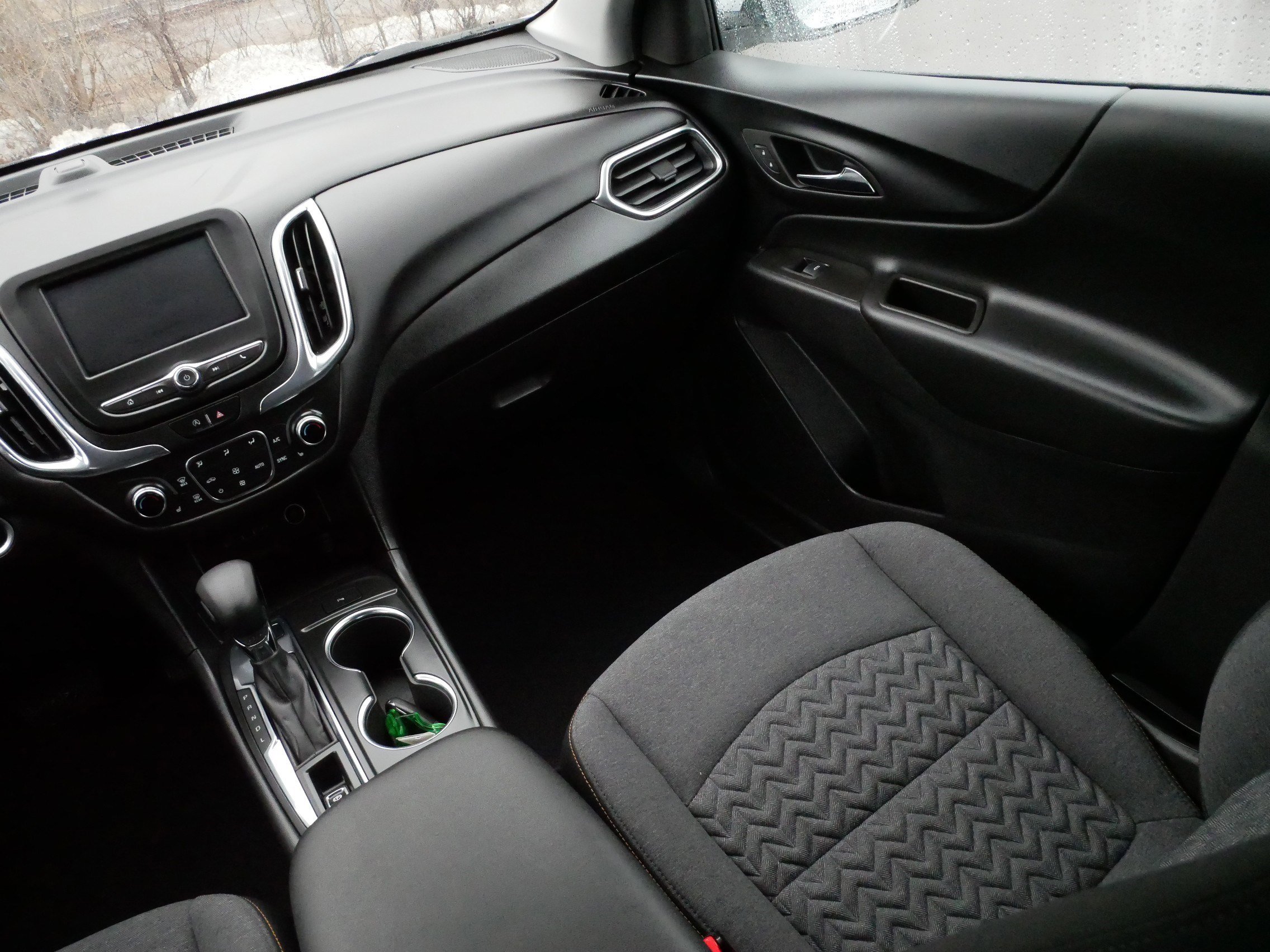 Used 2023 Chevrolet Equinox LT image 11