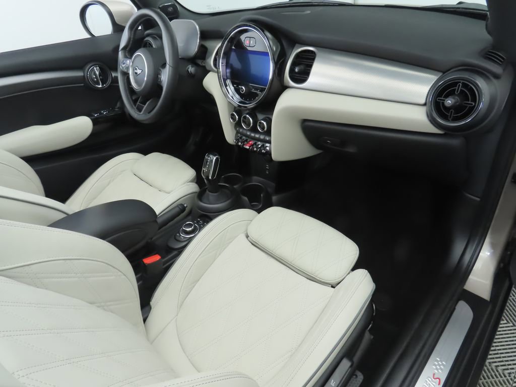 Certified 2023 MINI Cooper S image 26