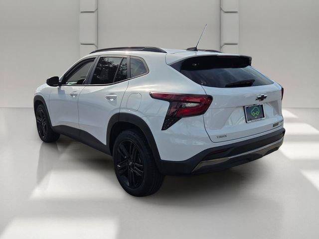 Certified 2024 Chevrolet Trax ACTIV w/ Driver Confidence Package FWD image 3