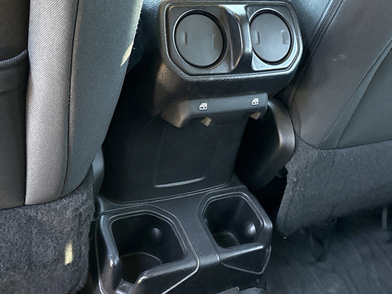 Used 2018 Jeep Wrangler Unlimited Sport S image 14