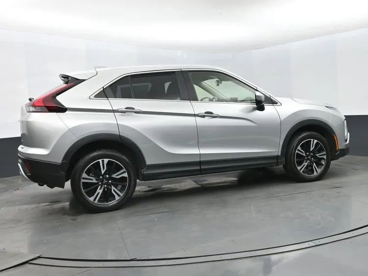 Used 2024 Mitsubishi Eclipse Cross SE AWD/4WD image 4