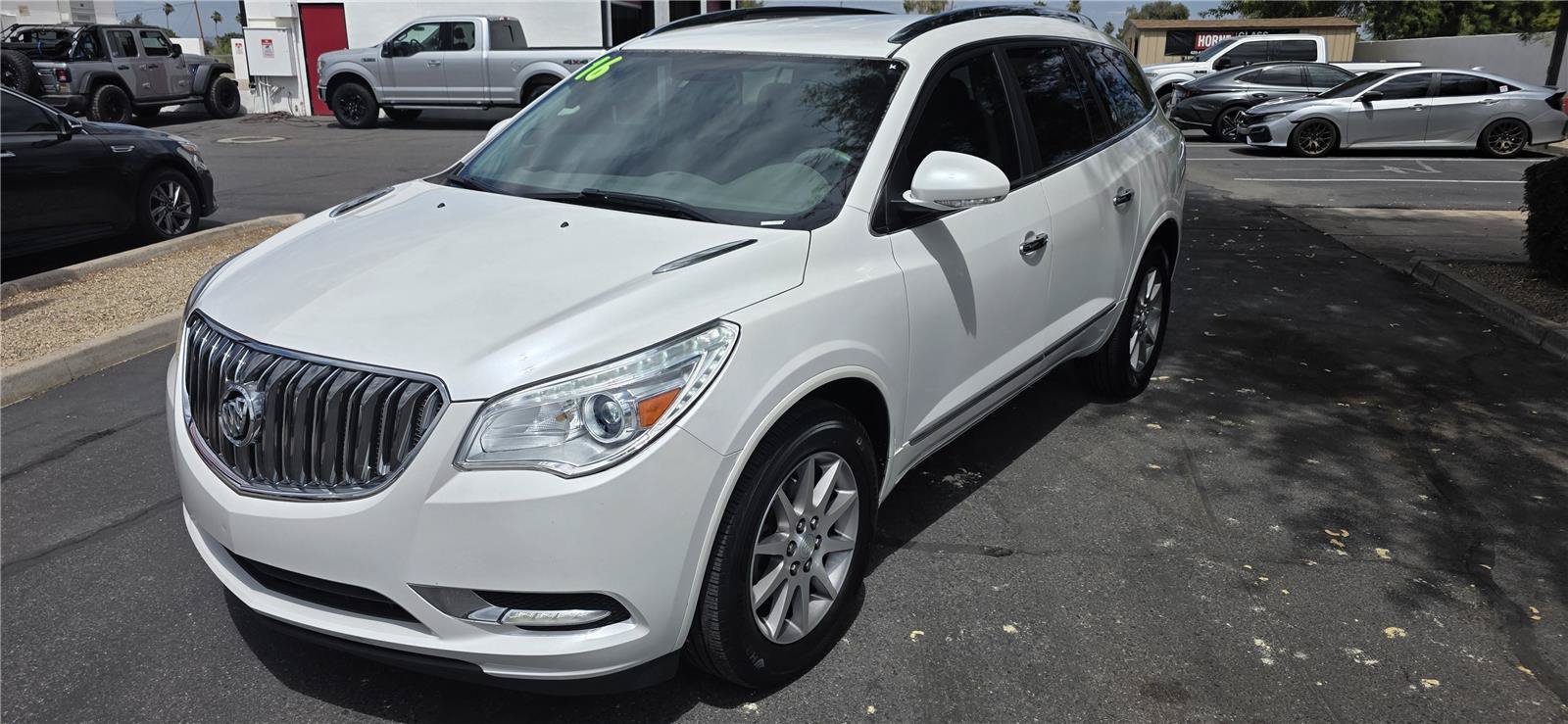 Used 2016 Buick Enclave Convenience w/ Trailering Package FWD image 1