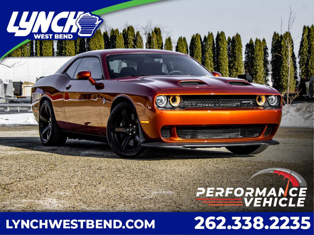 Used 2022 Dodge Challenger SRT Hellcat RWD image 1