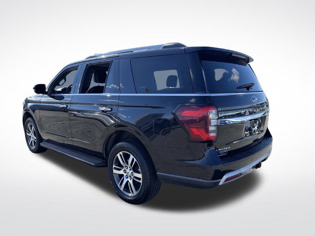 Used 2024 Ford Expedition Limited AWD/4WD image 3