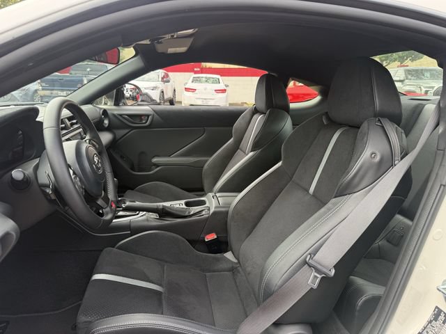 Used 2026 Toyota GR86 Premium w/ Performance Package RWD image 24