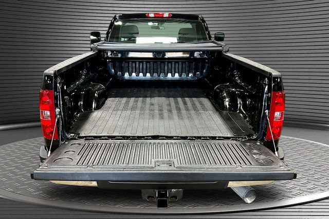 Used 2014 Chevrolet Silverado 2500 W/T w/ Snow Plow Prep Package AWD/4WD image 7