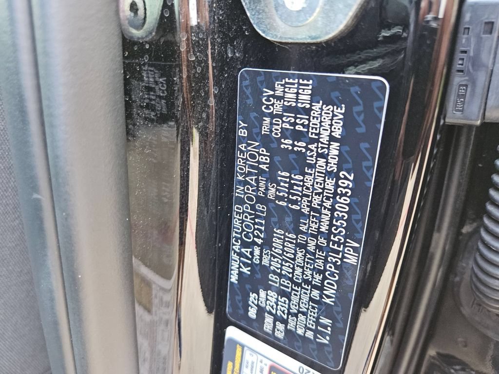 Used 2025 Kia Niro LX FWD image 30