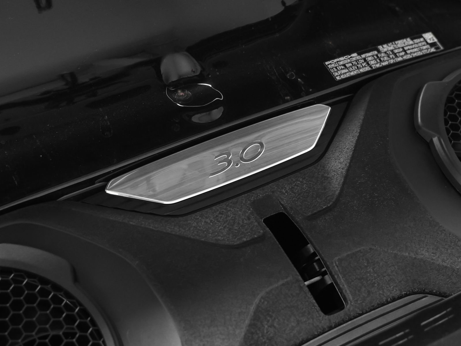 Certified 2024 Porsche 911 Carrera T RWD image 23