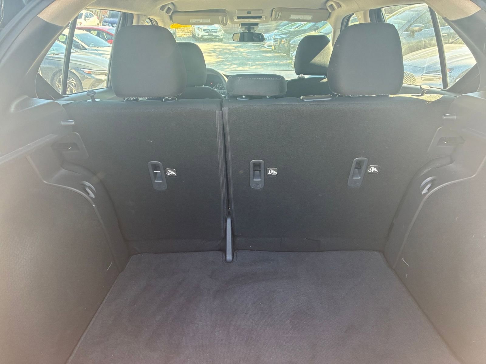 Used 2024 Nissan Kicks SV FWD image 25