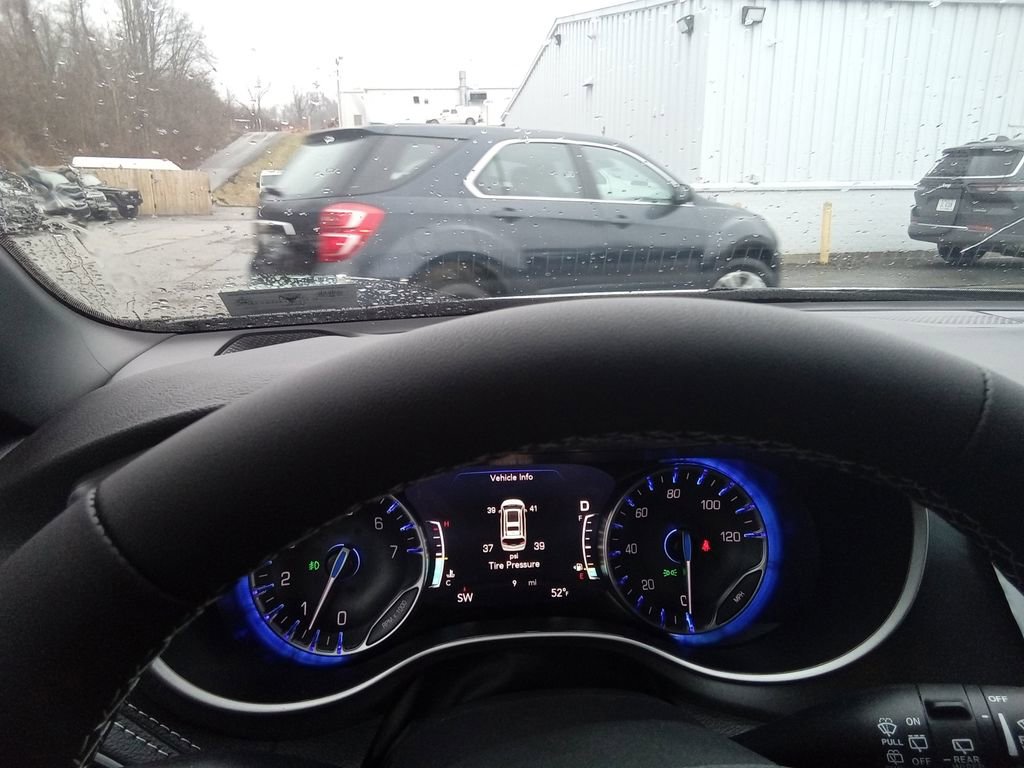 New 2026 Chrysler Pacifica Select w/ S Appearance Package image 14