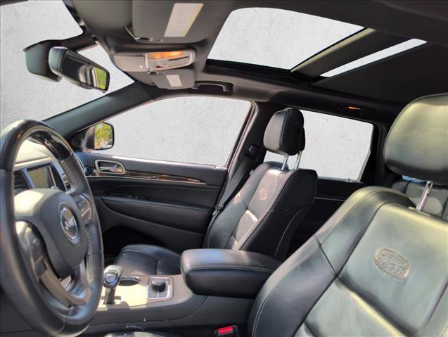 Used 2015 Jeep Grand Cherokee Overland AWD/4WD image 14
