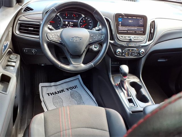 Used 2022 Chevrolet Equinox RS w/ Infotainment Package image 6