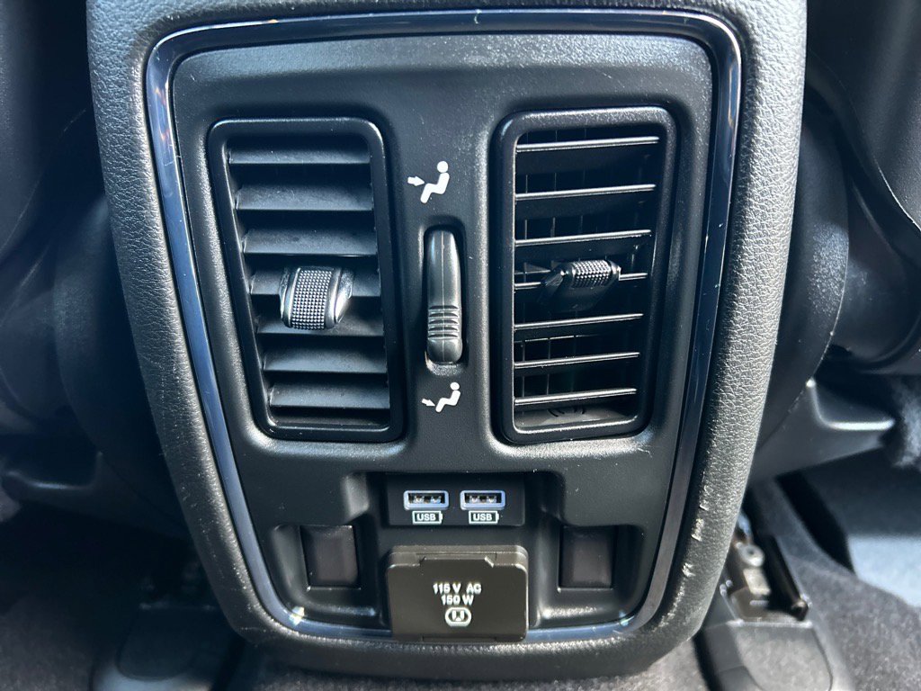 Used 2021 Jeep Grand Cherokee Limited image 22