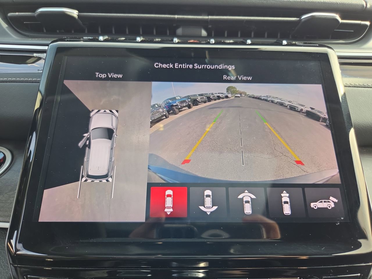 Used 2022 Jeep Grand Cherokee Limited 4xe w/ Luxury Tech Group II image 28