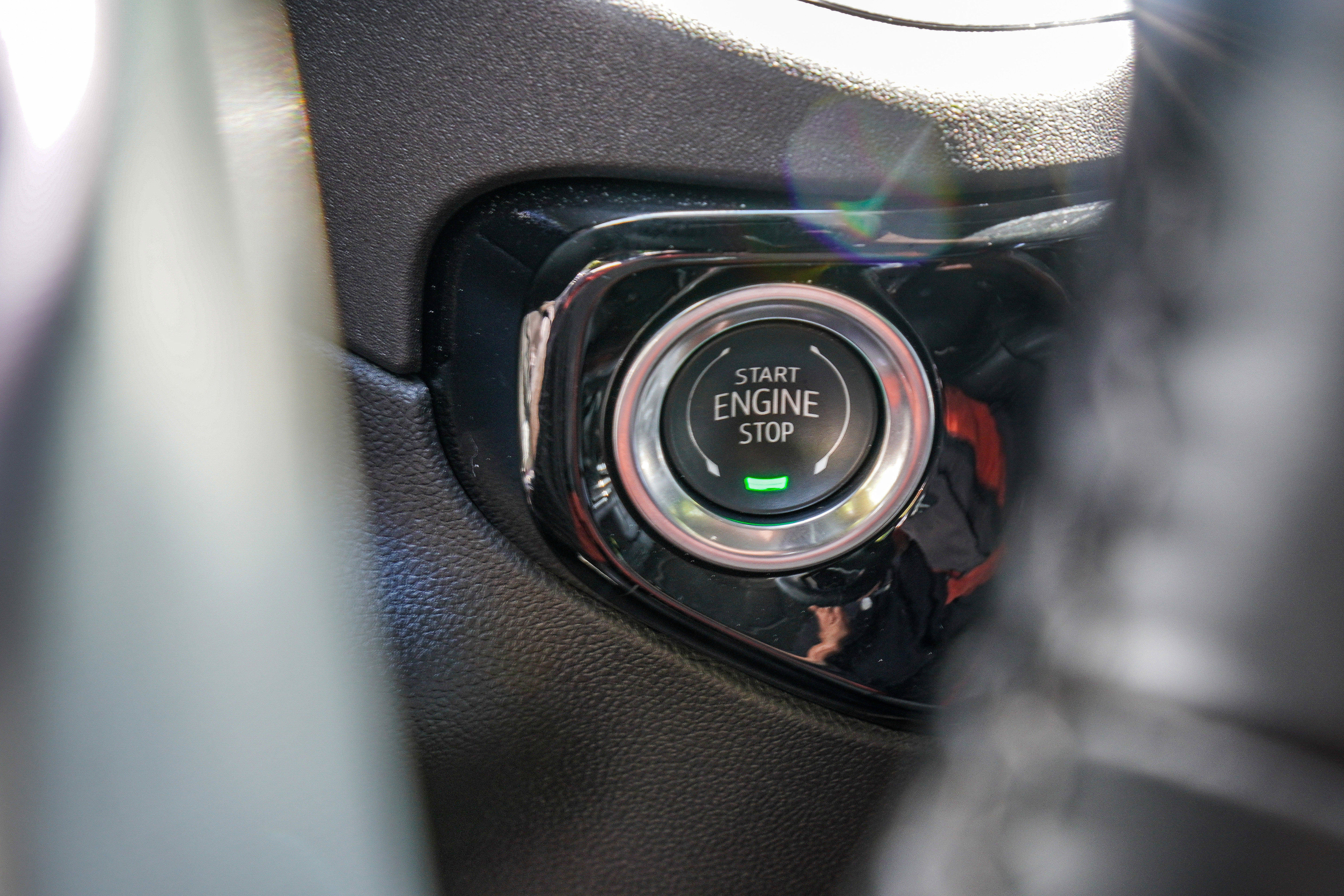 Used 2025 GMC Sierra 1500 Elevation w/ Elevation Premium Package image 27