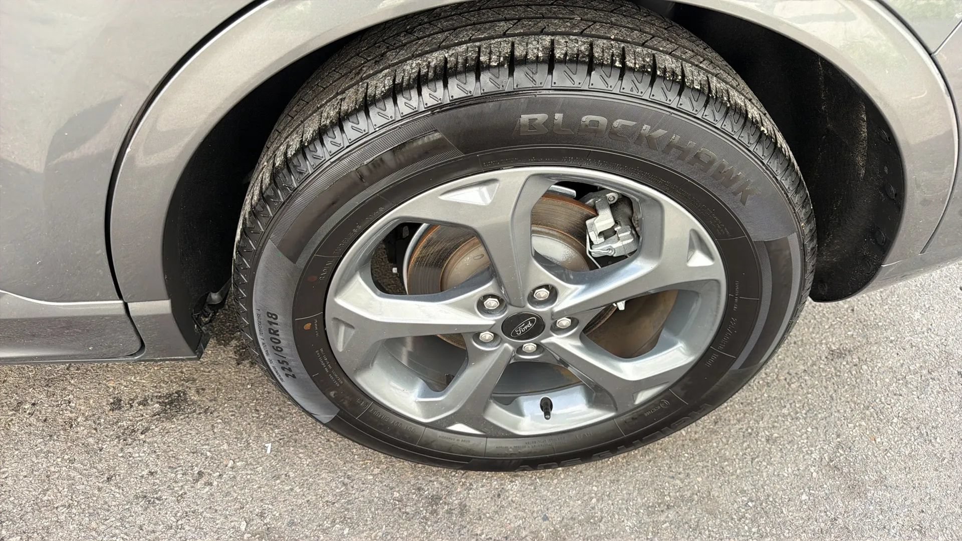 Used 2023 Ford Escape ST-Line FWD image 9