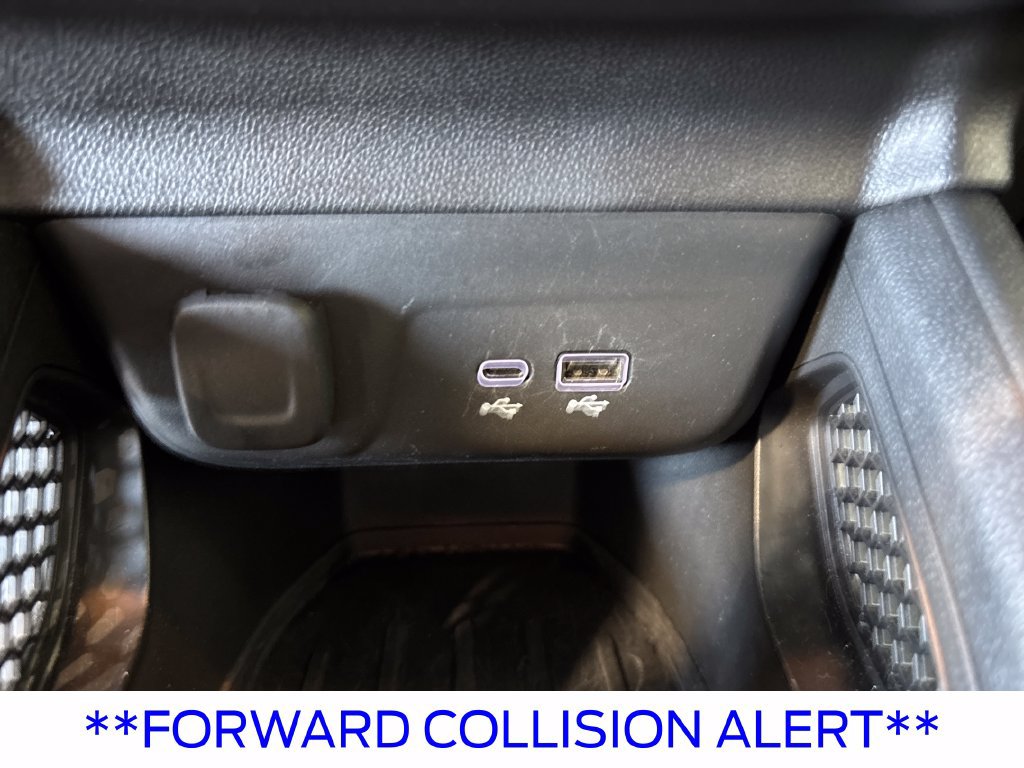 Used 2025 Chevrolet TrailBlazer LT AWD/4WD image 27