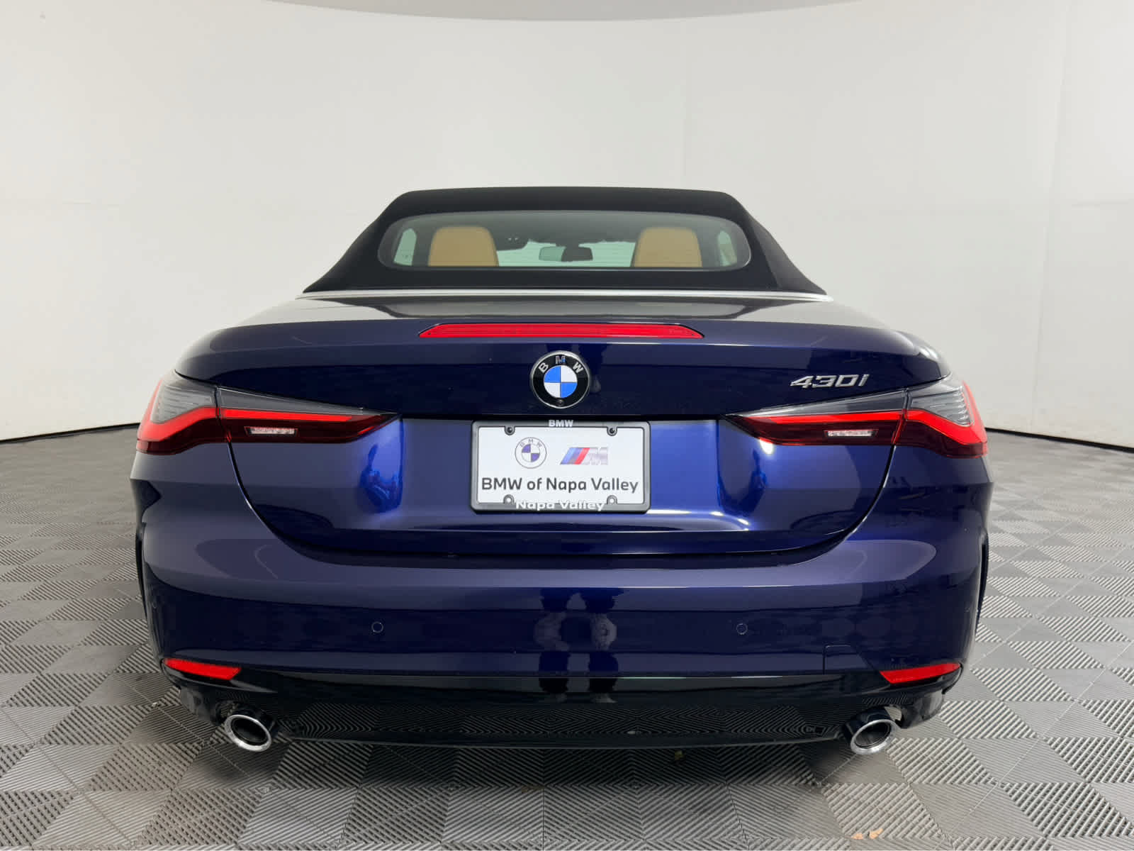 New 2027 BMW 430i Convertible w/ Premium Package RWD image 4