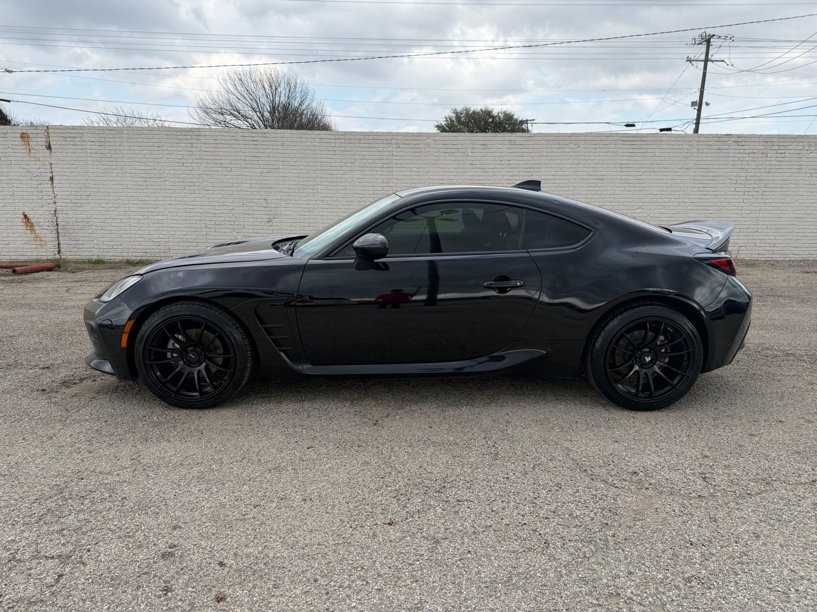 Used 2023 Toyota GR86 image 3