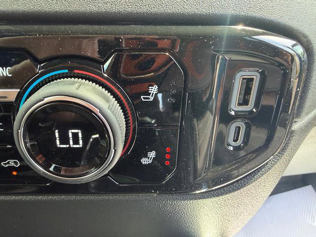 New 2026 Chevrolet Silverado 1500 RST w/ Redline Edition AWD/4WD image 27