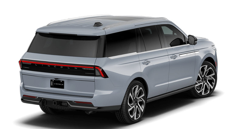 New 2027 Lincoln Navigator Reserve AWD/4WD image 26