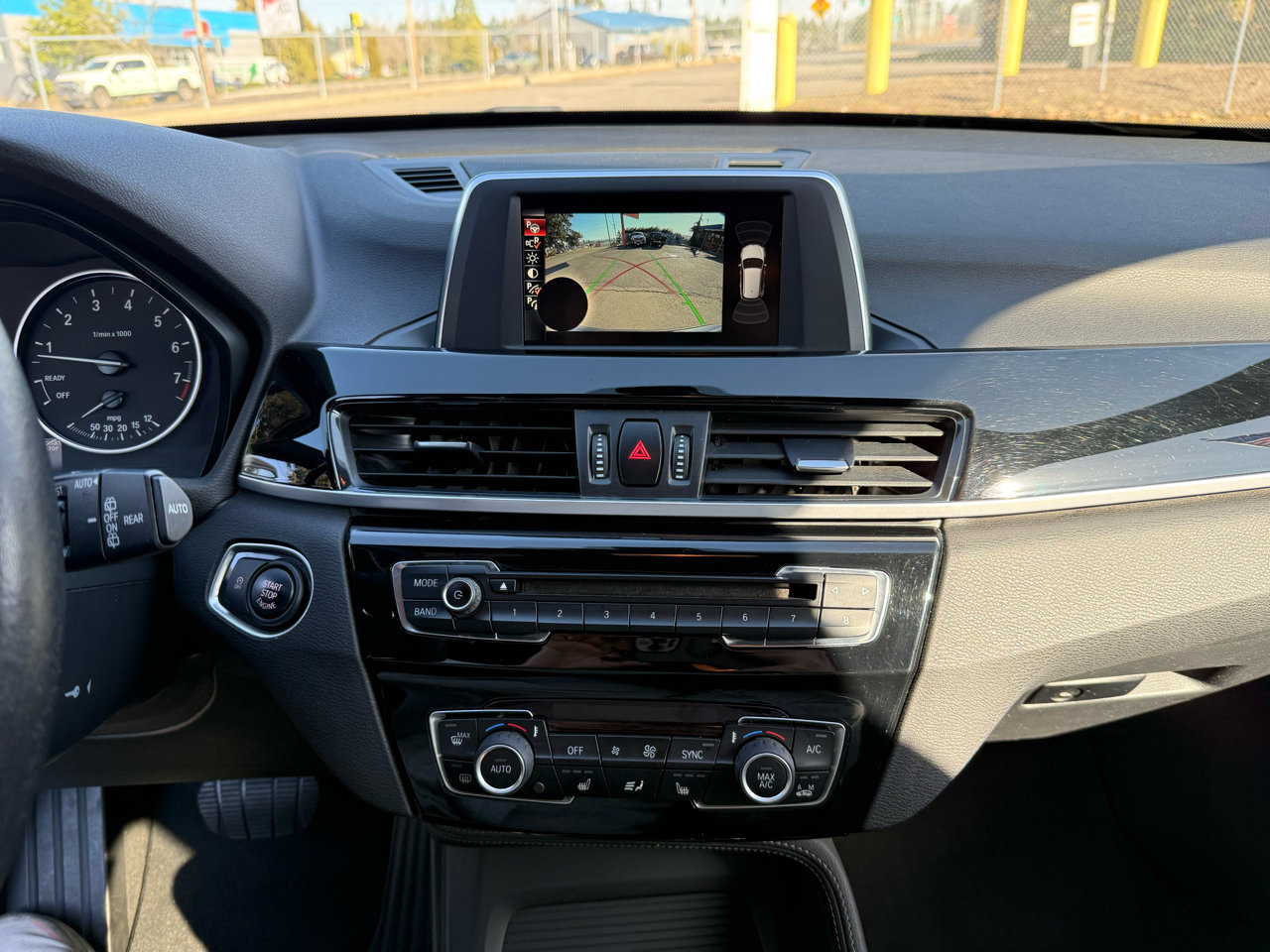 Used 2017 BMW X1 xDrive28i image 29